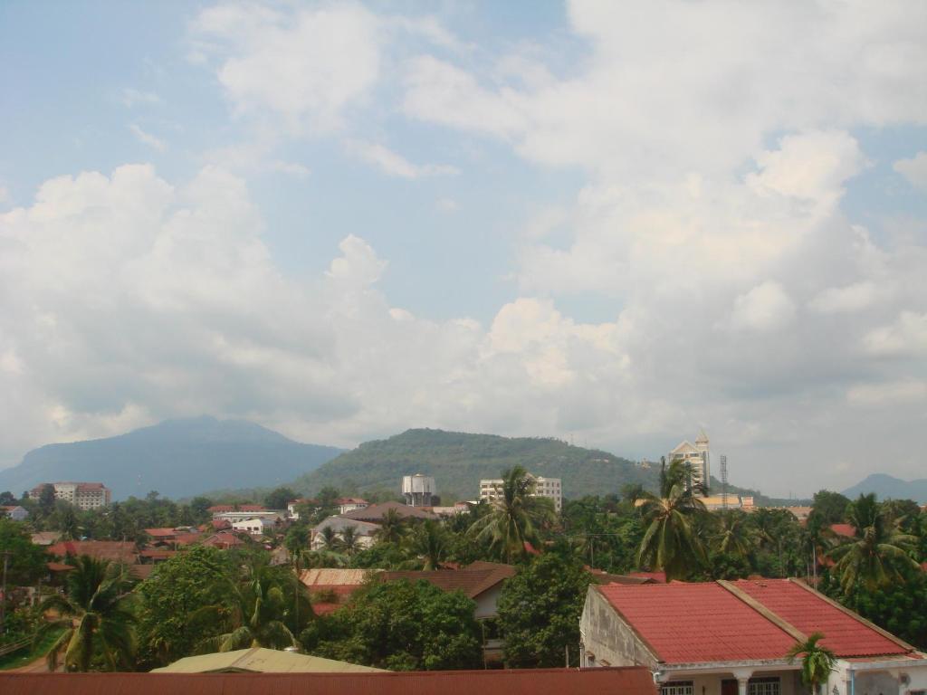Champa Hotel ปากเซ ภายนอก รูปภาพ